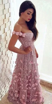 Прашни розова вечерна рокля с рамо trapeze дантела на цветя V-образно деколте на гърба почистване влак илюзия рокля за абитуриентски бал, рокли на знаменитости images